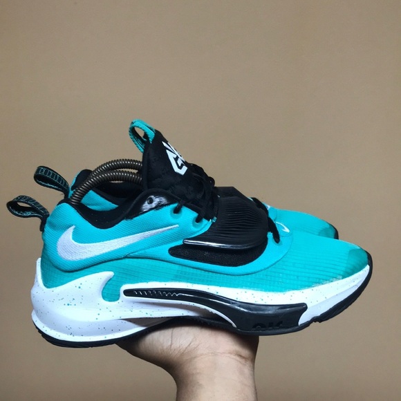 Nike Zoom Freak 3 TB “Clear Jade” - Picture 1 of 15